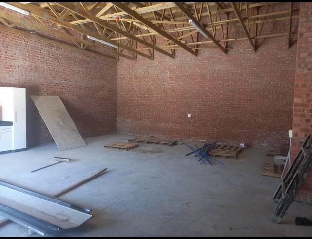 BUSINESS PROPERTY TO RENT IN FAIRVIEW